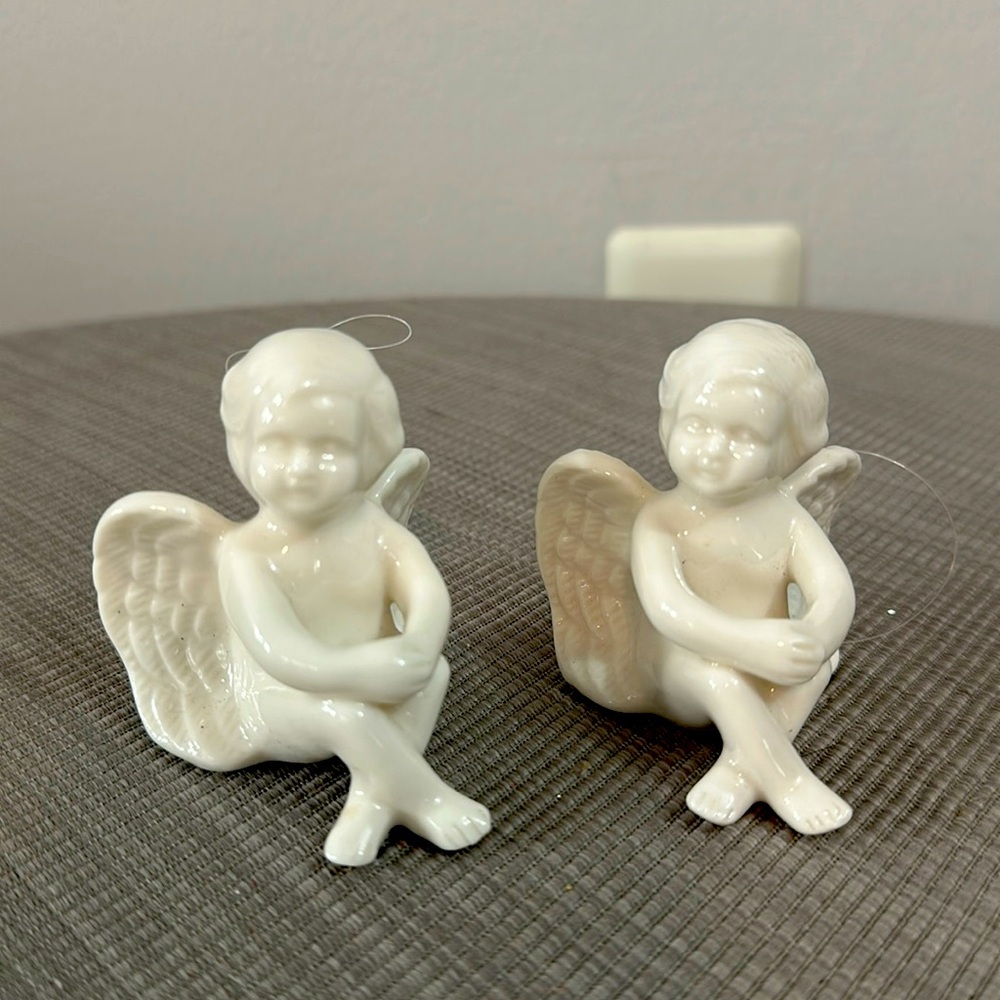 Set of 2 White Ceramic Angels -Vintage Decor